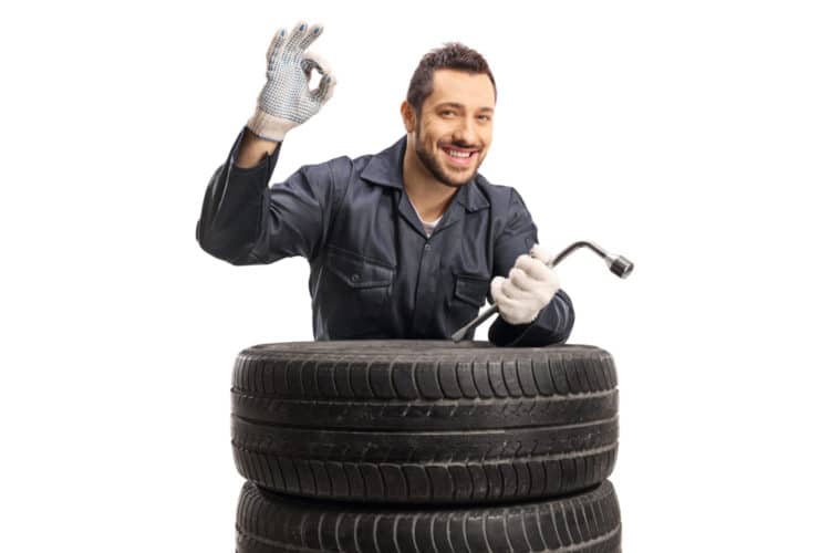 Antonio Olympus mobile tyre fitting