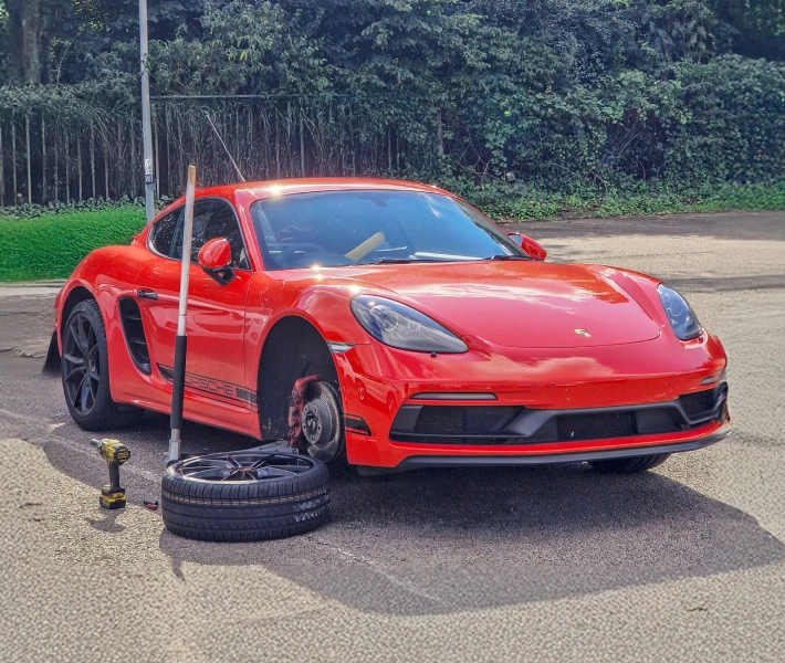 mobile tyre fitting in Woodford Green