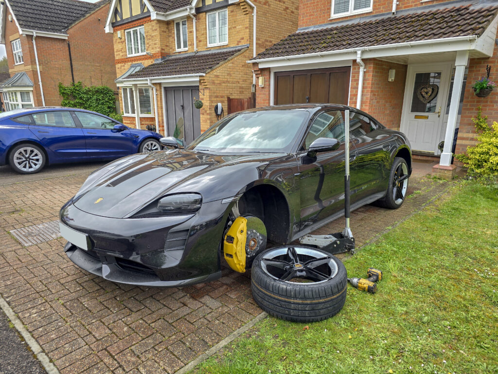 Locking wheel nut removal in North London
