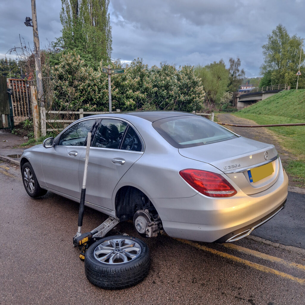 Locking wheel nut removal in North London