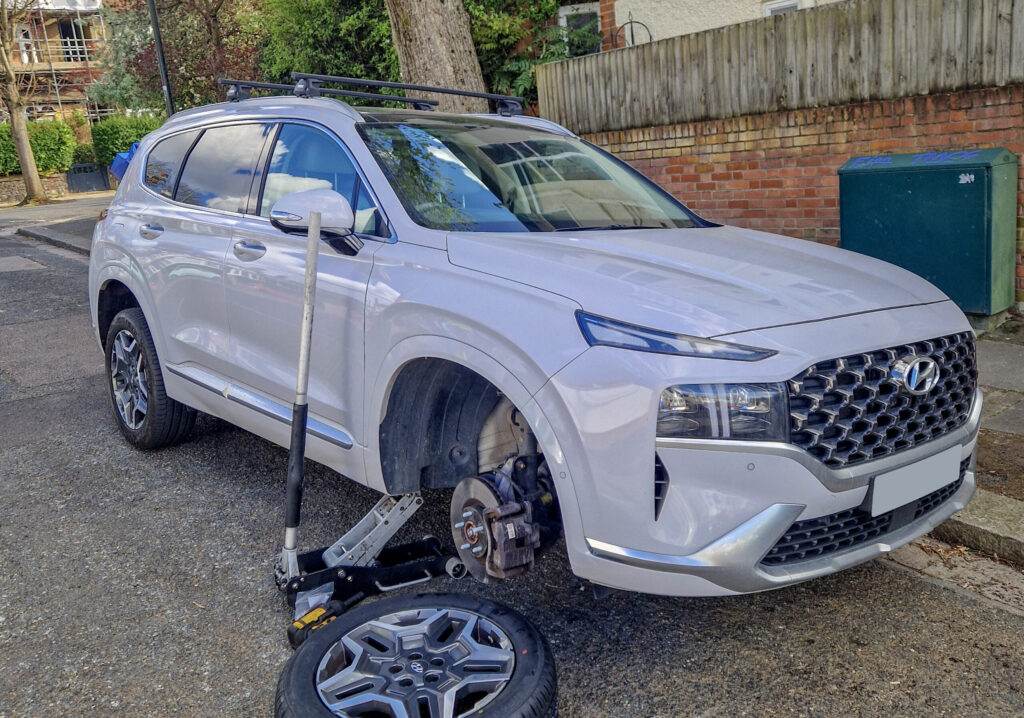 locking wheel nut removal in London