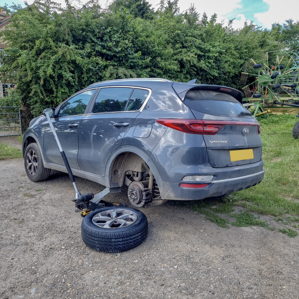 Find a mobile tyre fitter in Hertfordshire