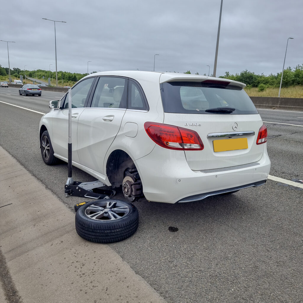 Mobile tyre fitting near me in Hertfordshire