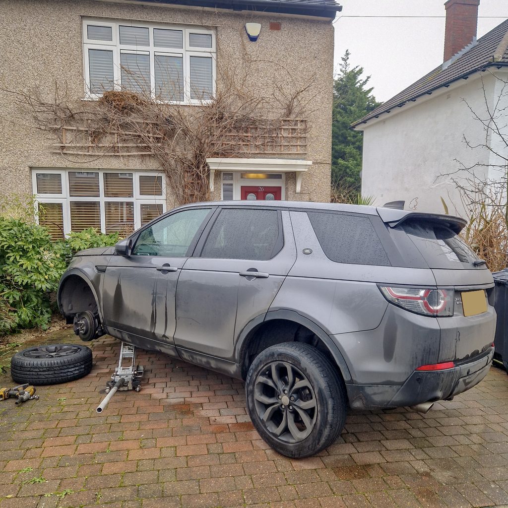 What are run-flat tyres?