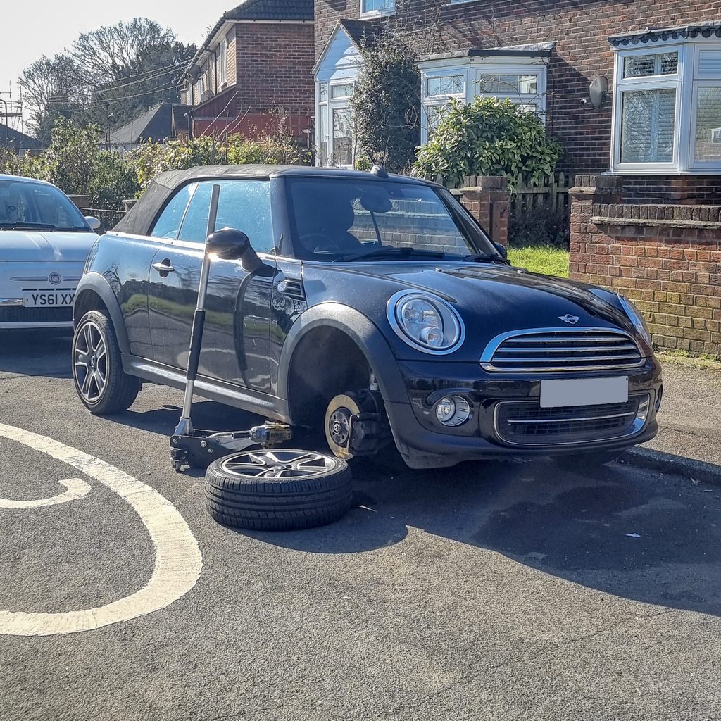 What are run-flat tyres?